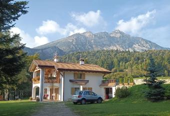 Appartamento vacanze Riccardo ed Ester has Balcony rooms