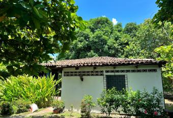 Surf City Town House has Balcony rooms