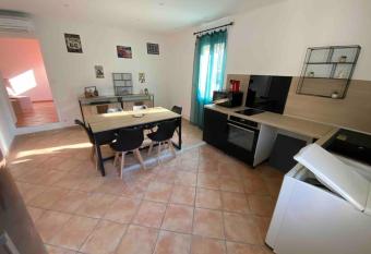 Maison de village plain pied top has Balcony rooms