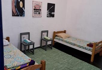 Amplia casa en Centro de la Ciudad has Balcony rooms