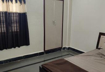 Athiti HomeStay Villa has Balcony rooms