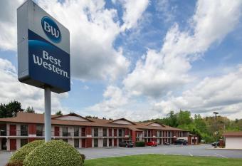 Best Western of Murphy has Smoking rooms