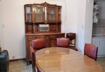 Espacios altraforma II allows 18 year olds to book a room