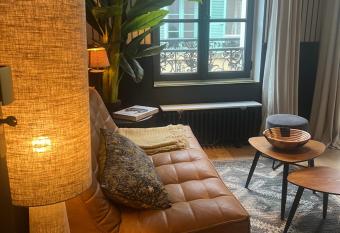 Splendide 2 pi  ces en plein c  ur de Trouville sur mer has Balcony rooms