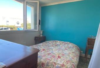 Penty Men Vraz has Balcony rooms