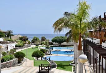Barista Homes has Balcony rooms