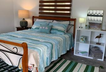 The Beach House In Nueva Gorgona has Balcony rooms