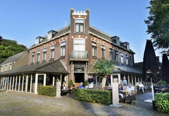 Hotel Wesseling allows 18 year olds to book a room