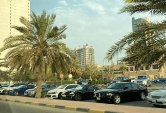              123 has rooms with a private hot tub