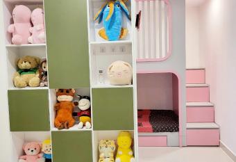 May Homestay - Vinhomes Grand Park S702 has Balcony rooms