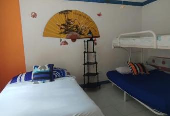 Hermoso departamento en la playa has rooms with a private hot tub