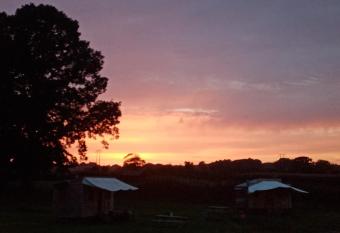 Beaver Tail Cabin has Balcony rooms