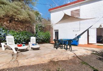 Vivienda V Torres 4 has Balcony rooms