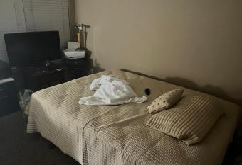 The avenues of Kennesaw has Smoking rooms