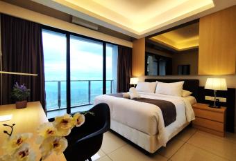 TopGenting SkySunColdSuite5Pax at GrdIonDelmn allows 18 year olds to book a room