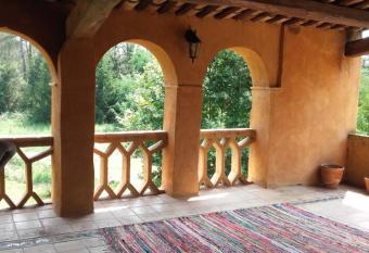 Buhardilla en el campo has Balcony rooms