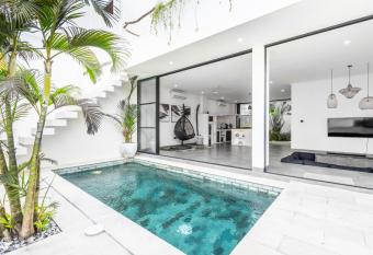 Sunny Home Villa has Balcony rooms