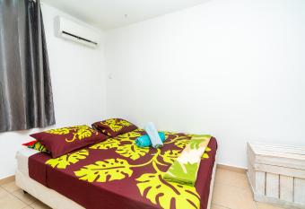 Temaeo Ferry Apartment 2 has Balcony rooms