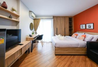 You Hotel has Balcony rooms