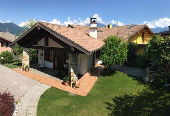 Villa Anna has Balcony rooms