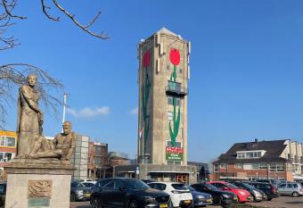 B&B De Tulpentoren allows 18 year olds to book a room