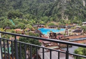 Sunway Onsen 4-5pax has Balcony rooms