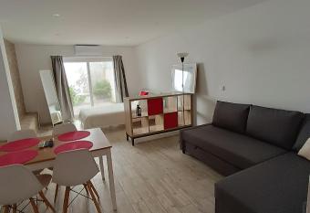 Tomarhousing - 37 Old Town has Balcony rooms