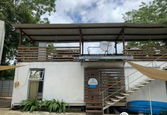 La Barca Lodge - Container Home #1 has Balcony rooms