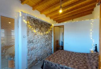 Terraza de monta  a has Balcony rooms