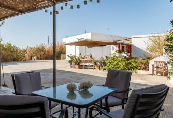 Kleris Apartment 11 Tinos has Balcony rooms