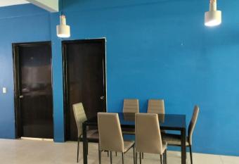 Casa la flor de loto has Balcony rooms