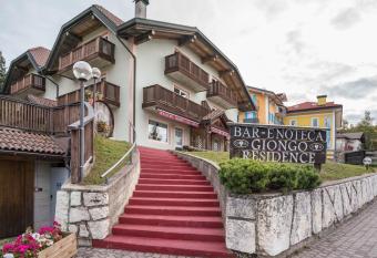 Giongo Residence Aparthotel 201 has Balcony rooms