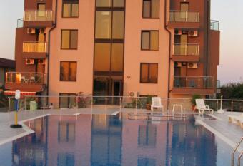 Afrodita Apartments 2 has Balcony rooms