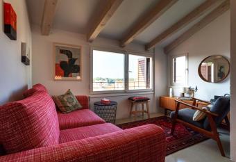 Casa Mila allows 18 year olds to book a room