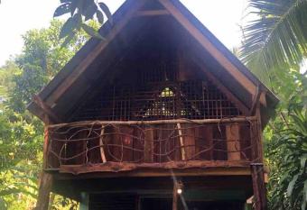 Cabina Playa Cedros has Balcony rooms