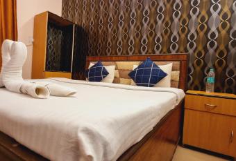 Hotel Krishna has Balcony rooms