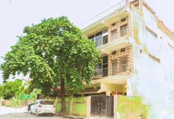 City Boys Hostel allows 18 year olds to book a room