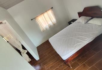 Casa Camaleon has Balcony rooms