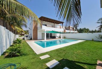 M  ndala has Balcony rooms