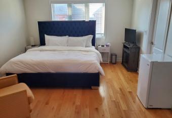 Raesabu Guest House has Balcony rooms