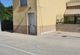 CASA ANTONIO has Balcony rooms