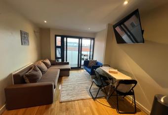 Peaceful Flat with City View has Balcony rooms