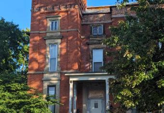 The Vistula Rose B & B allows 18 year olds to book a room