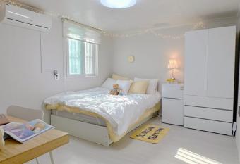 Rapym Coliving House allows 18 year olds to book a room