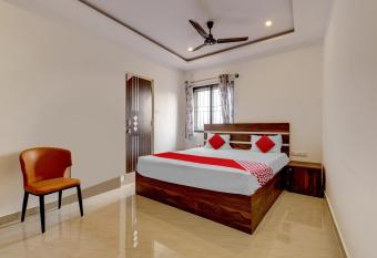 OYO Flagship Turahalli Hotel allows 18 year olds to book a room