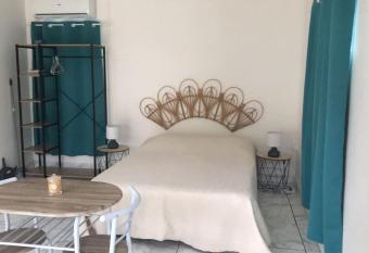 Le refuge du voyageur has Balcony rooms