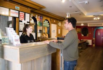 Amsterdam Hostel Orfeo allows 18 year olds to book a room