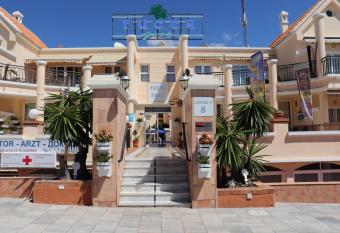 Fa  abe Apartamento Yucca Park 2 allows 18 year olds to book a room