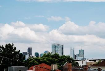 Earth-Chic - Modern Lifestyle Loft - Espadin LoHi has Balcony rooms