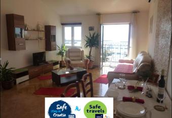 Apartments Monika has Balcony rooms